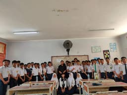 SMK Wirabuana